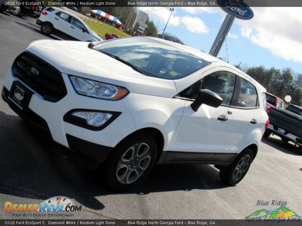 2018 Ford EcoSport S Diamond White / Medium Light Stone Photo #20