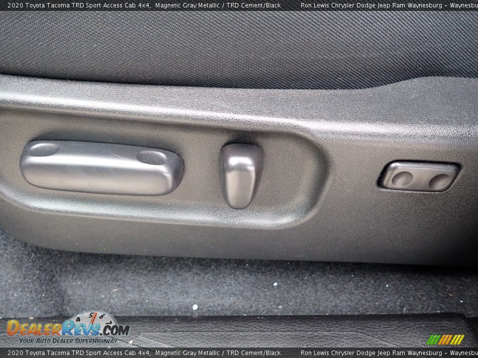 2020 Toyota Tacoma TRD Sport Access Cab 4x4 Magnetic Gray Metallic / TRD Cement/Black Photo #16