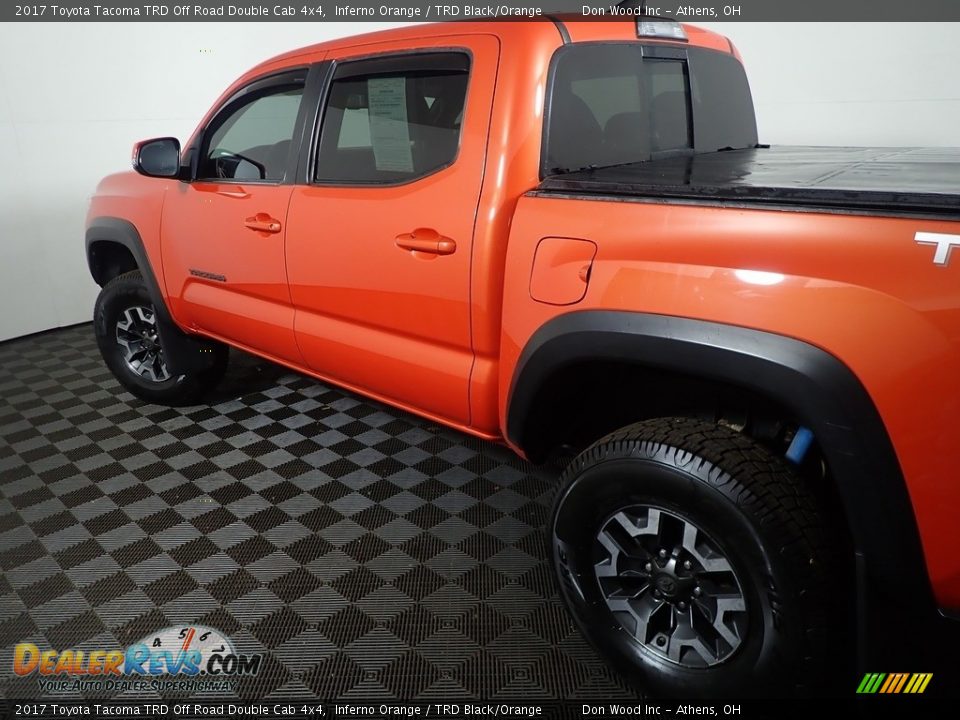 2017 Toyota Tacoma TRD Off Road Double Cab 4x4 Inferno Orange / TRD Black/Orange Photo #18