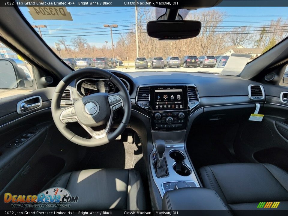 2022 Jeep Grand Cherokee Limited 4x4 Bright White / Black Photo #4