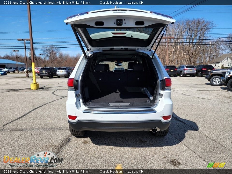 2022 Jeep Grand Cherokee Limited 4x4 Bright White / Black Photo #11