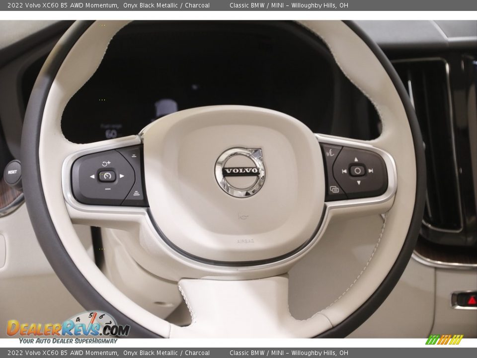 2022 Volvo XC60 B5 AWD Momentum Steering Wheel Photo #7
