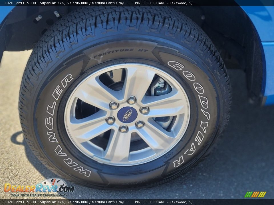 2020 Ford F150 XLT SuperCab 4x4 Velocity Blue / Medium Earth Gray Photo #32