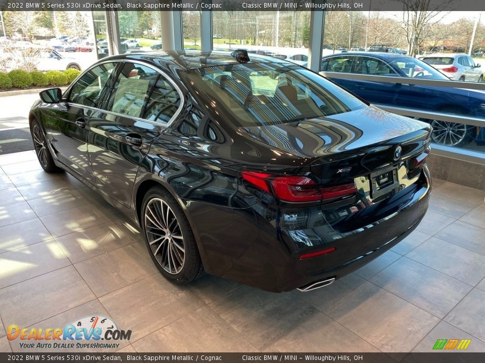 2022 BMW 5 Series 530i xDrive Sedan Black Sapphire Metallic / Cognac Photo #2