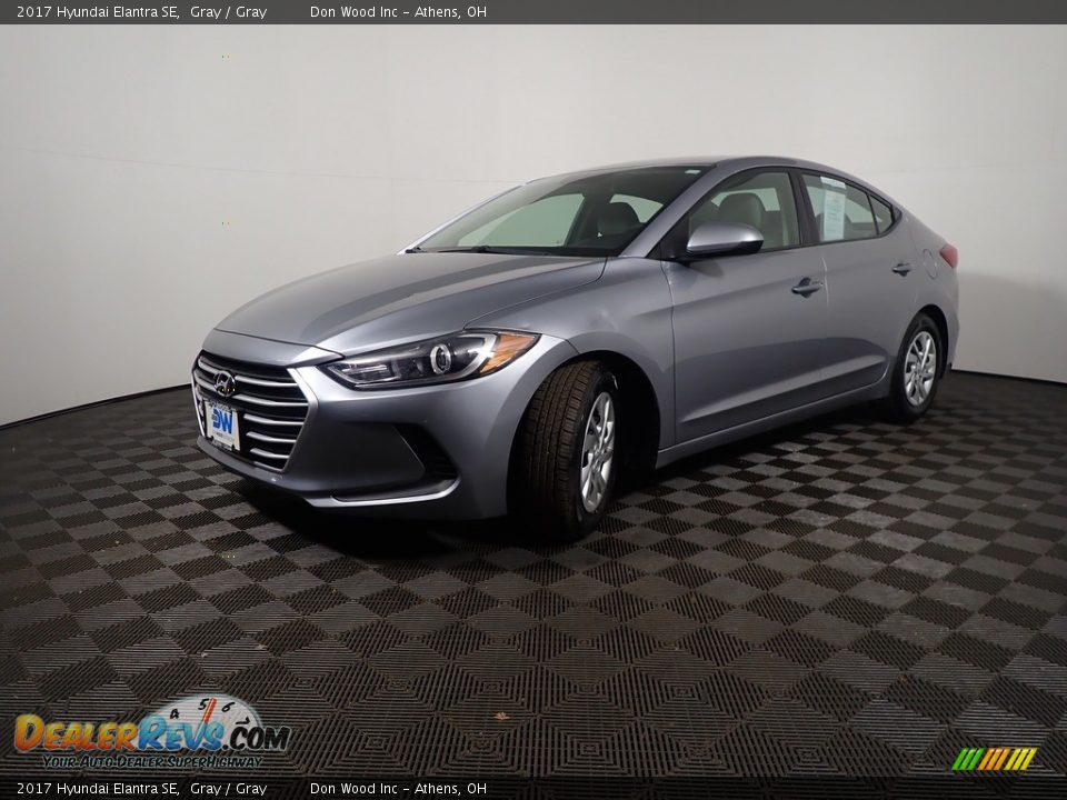 2017 Hyundai Elantra SE Gray / Gray Photo #7
