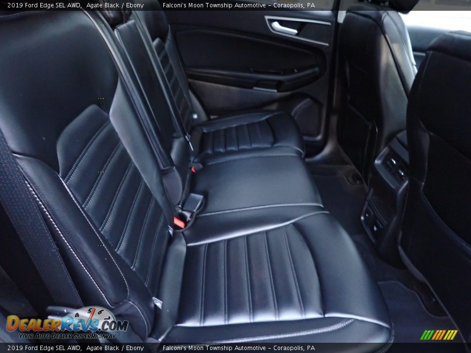 2019 Ford Edge SEL AWD Agate Black / Ebony Photo #17