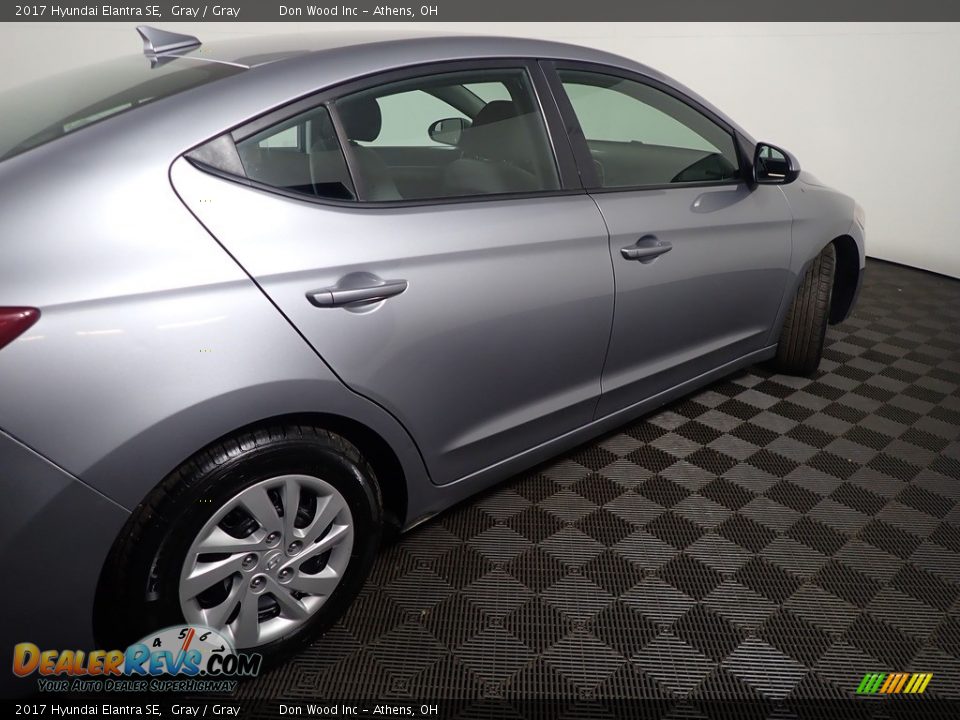 2017 Hyundai Elantra SE Gray / Gray Photo #16