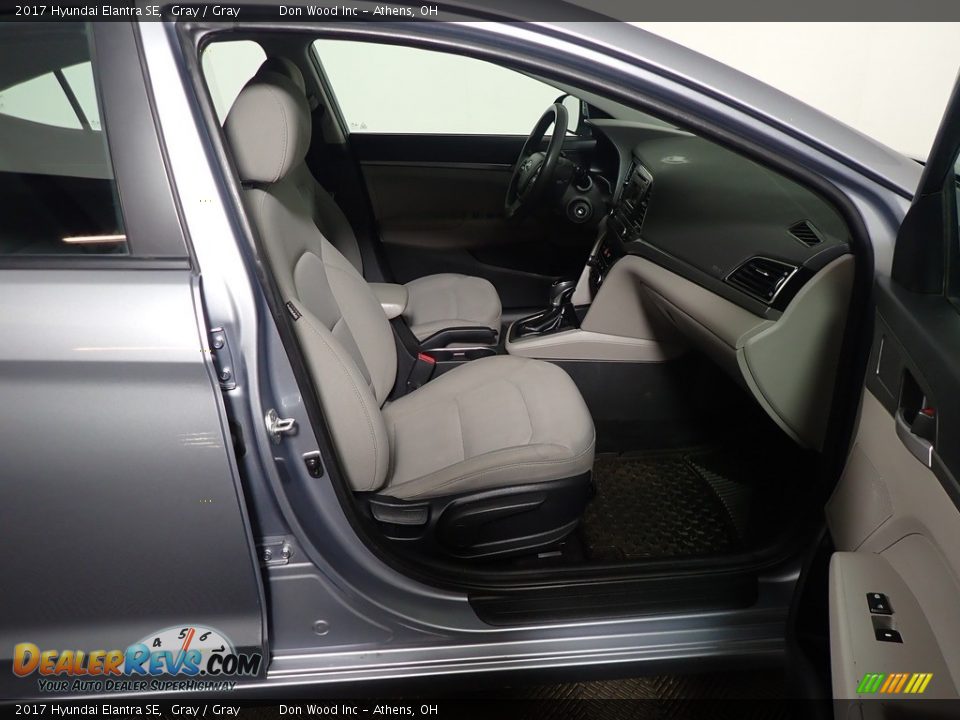 2017 Hyundai Elantra SE Gray / Gray Photo #36