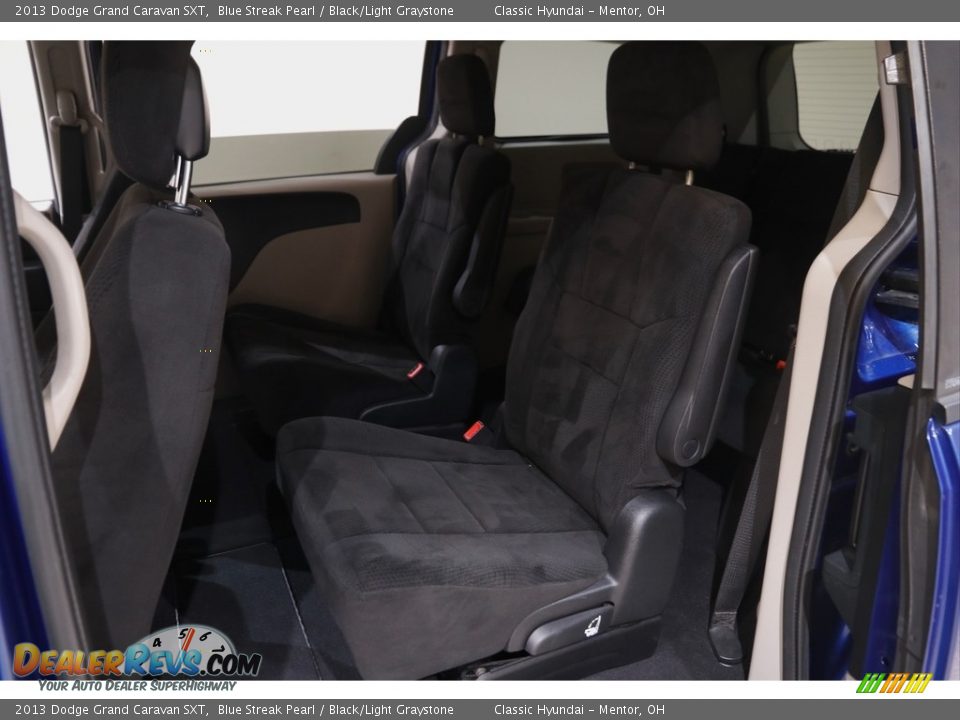 2013 Dodge Grand Caravan SXT Blue Streak Pearl / Black/Light Graystone Photo #17