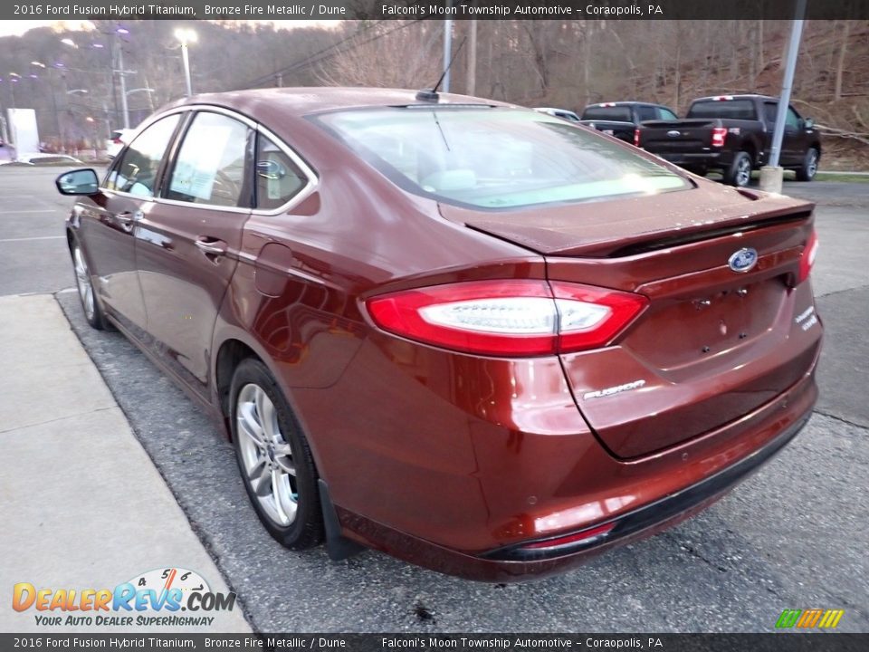 2016 Ford Fusion Hybrid Titanium Bronze Fire Metallic / Dune Photo #5