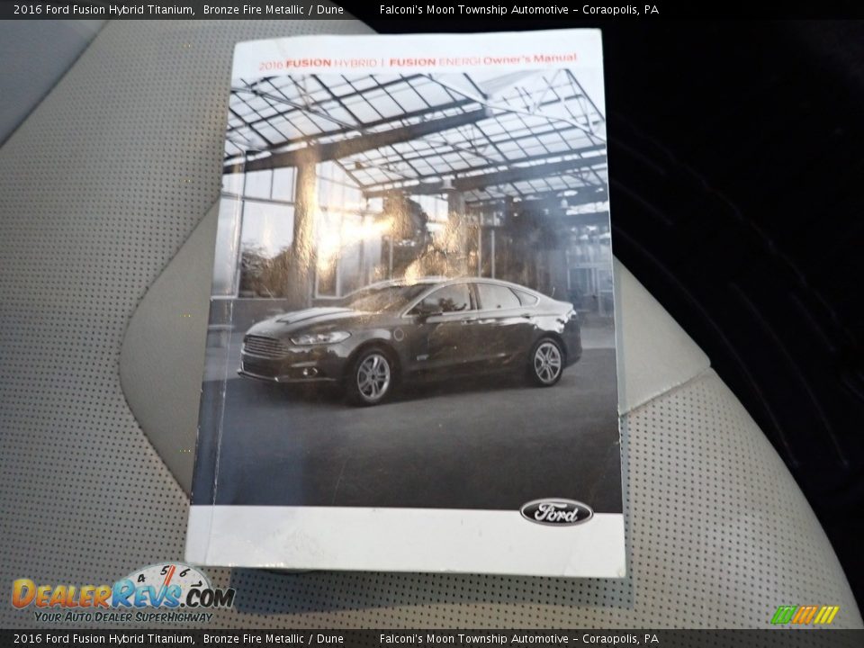 Books/Manuals of 2016 Ford Fusion Hybrid Titanium Photo #15