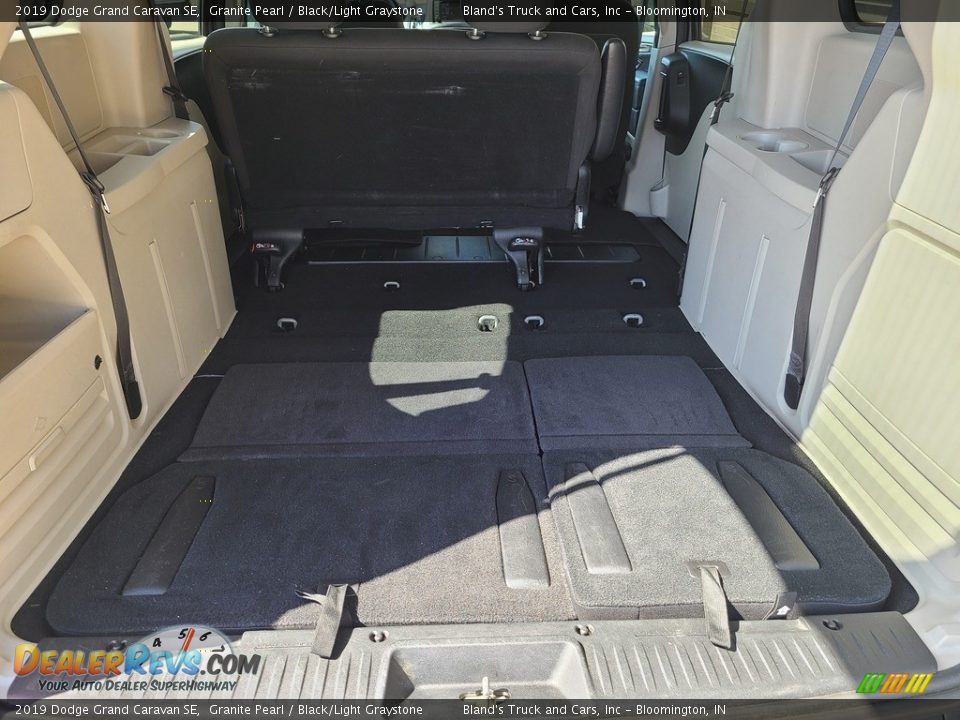 2019 Dodge Grand Caravan SE Granite Pearl / Black/Light Graystone Photo #30