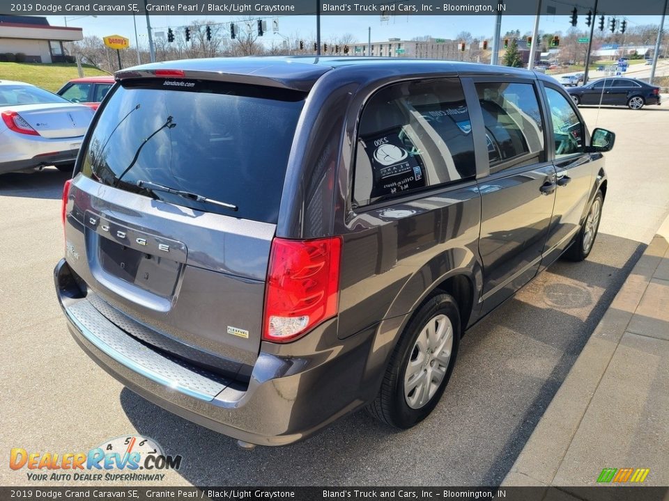 2019 Dodge Grand Caravan SE Granite Pearl / Black/Light Graystone Photo #31