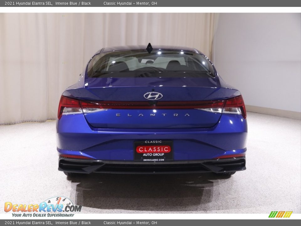 2021 Hyundai Elantra SEL Intense Blue / Black Photo #17