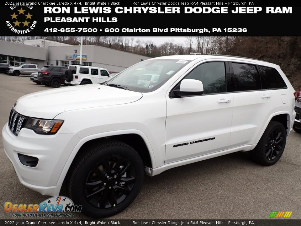 2022 Jeep Grand Cherokee Laredo X 4x4 Bright White / Black Photo #1