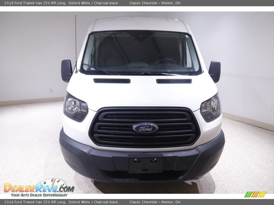 2019 Ford Transit Van 250 MR Long Oxford White / Charcoal black Photo #2