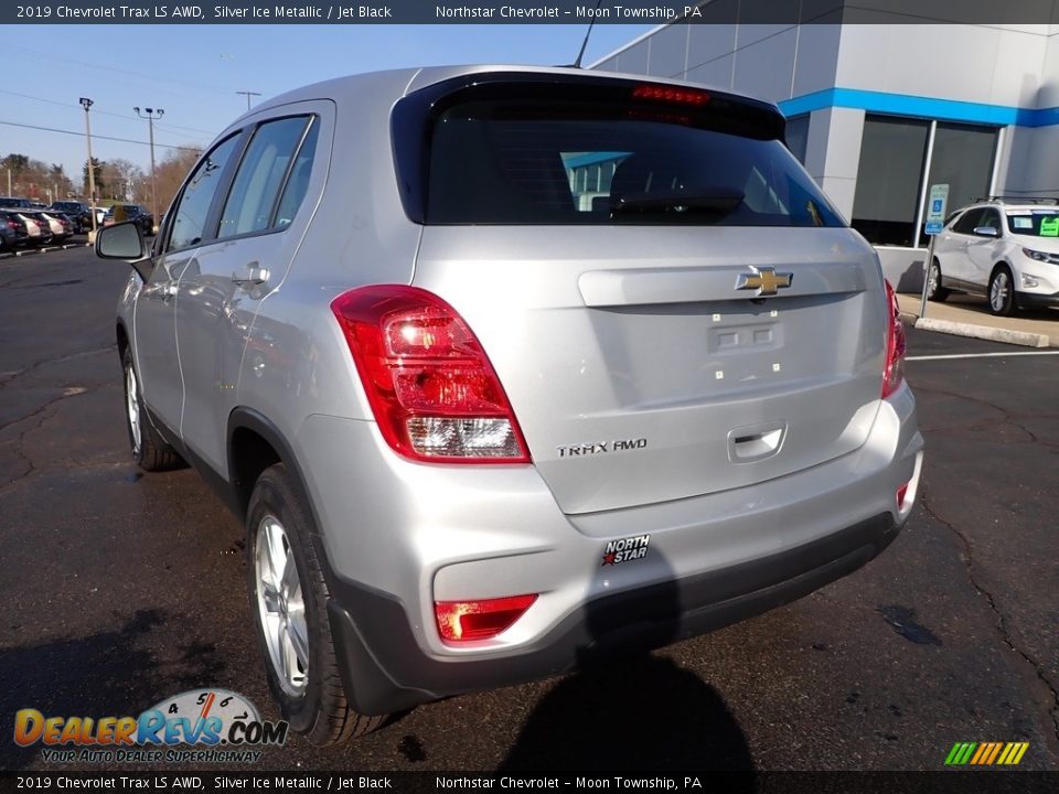 2019 Chevrolet Trax LS AWD Silver Ice Metallic / Jet Black Photo #5