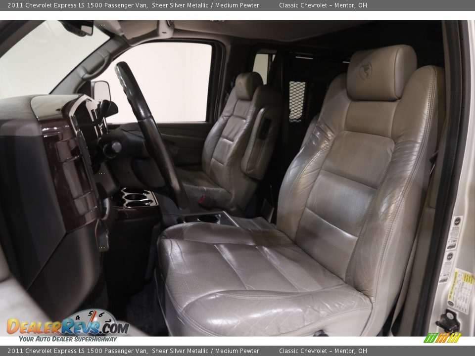 2011 Chevrolet Express LS 1500 Passenger Van Sheer Silver Metallic / Medium Pewter Photo #5