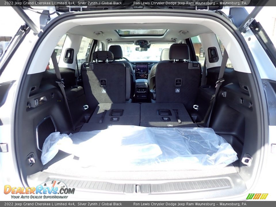 2022 Jeep Grand Cherokee L Limited 4x4 Silver Zynith / Global Black Photo #5