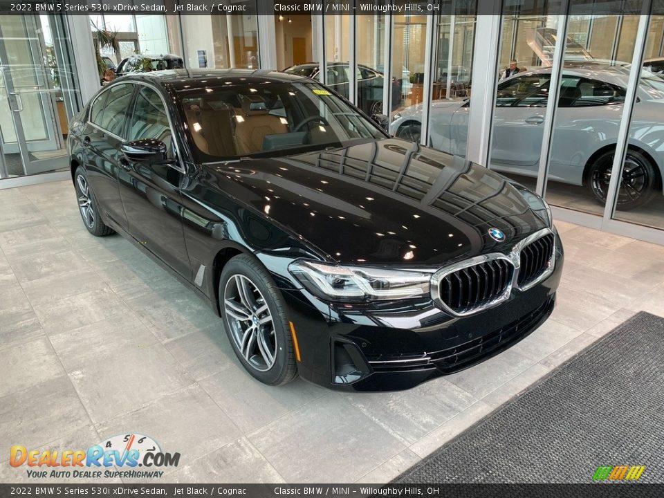 2022 BMW 5 Series 530i xDrive Sedan Jet Black / Cognac Photo #1