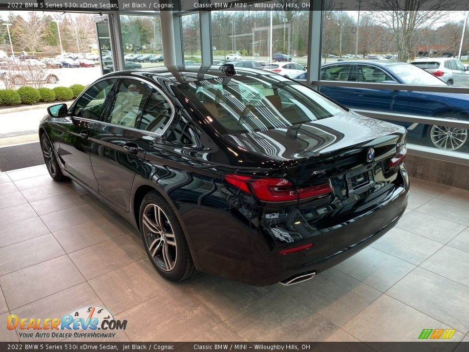 2022 BMW 5 Series 530i xDrive Sedan Jet Black / Cognac Photo #2