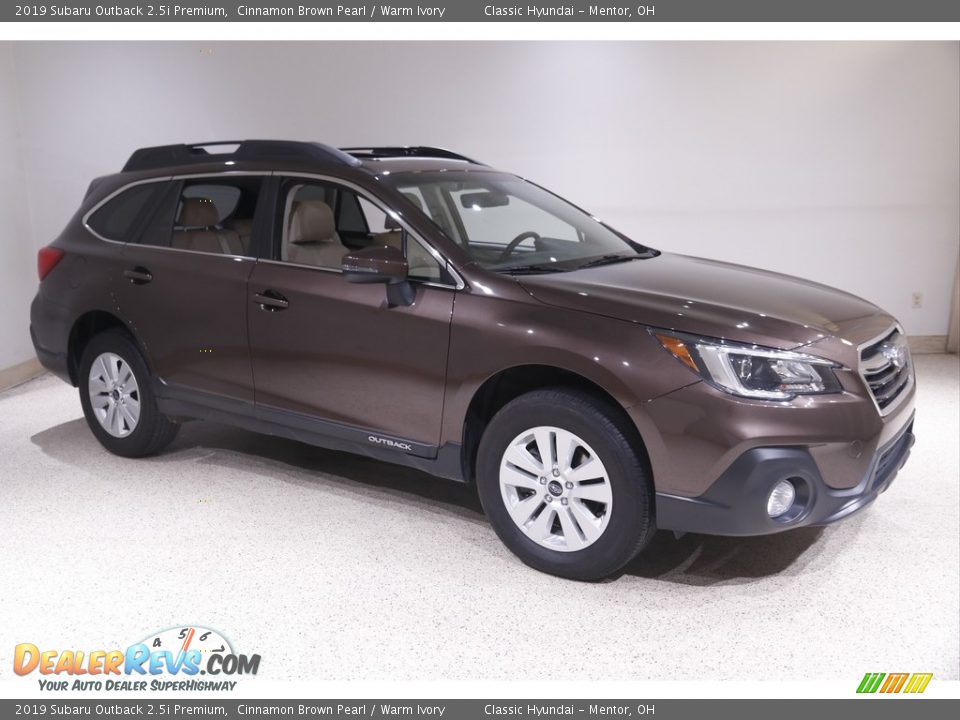2019 Subaru Outback 2.5i Premium Cinnamon Brown Pearl / Warm Ivory Photo #1