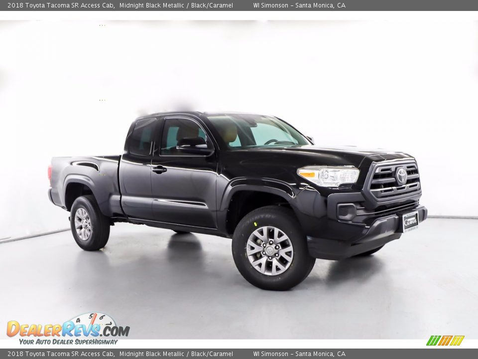 Front 3/4 View of 2018 Toyota Tacoma SR Access Cab Photo #2
