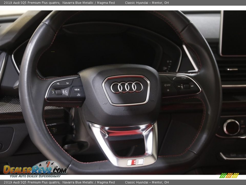 2019 Audi SQ5 Premium Plus quattro Steering Wheel Photo #7