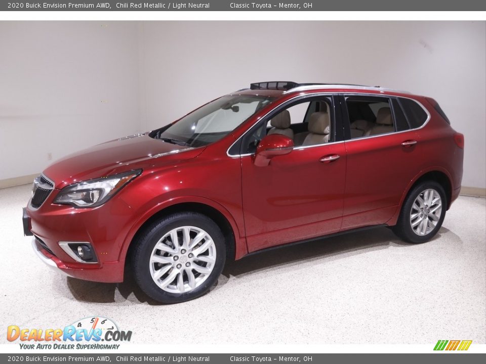 Front 3/4 View of 2020 Buick Envision Premium AWD Photo #3