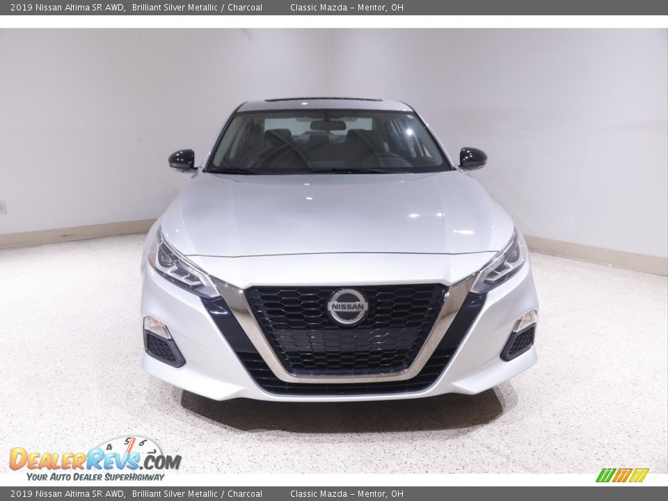 2019 Nissan Altima SR AWD Brilliant Silver Metallic / Charcoal Photo #2