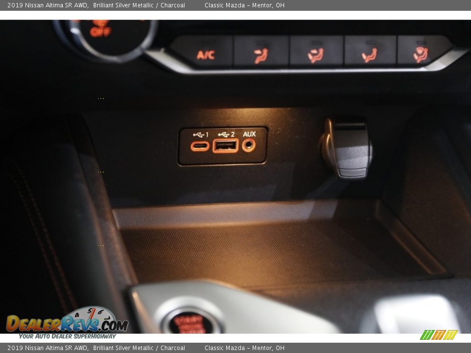 2019 Nissan Altima SR AWD Brilliant Silver Metallic / Charcoal Photo #13