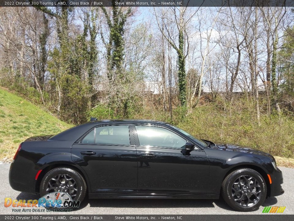 Gloss Black 2022 Chrysler 300 Touring L AWD Photo #5