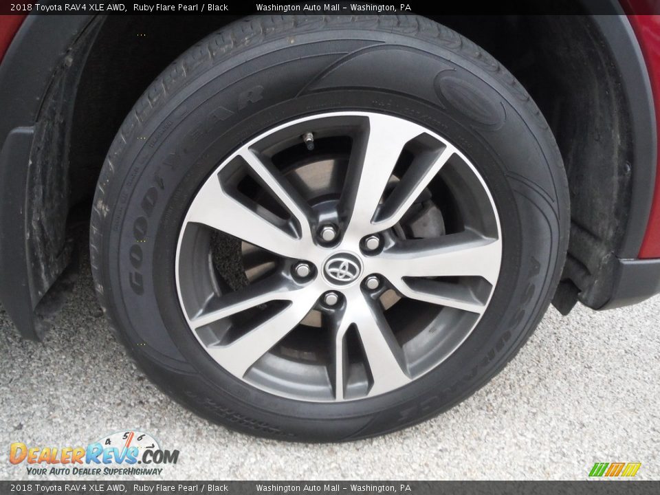 2018 Toyota RAV4 XLE AWD Ruby Flare Pearl / Black Photo #11