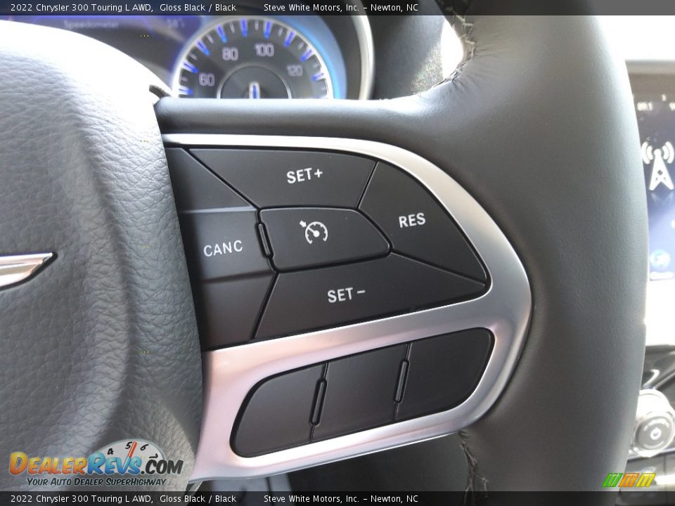 2022 Chrysler 300 Touring L AWD Steering Wheel Photo #20