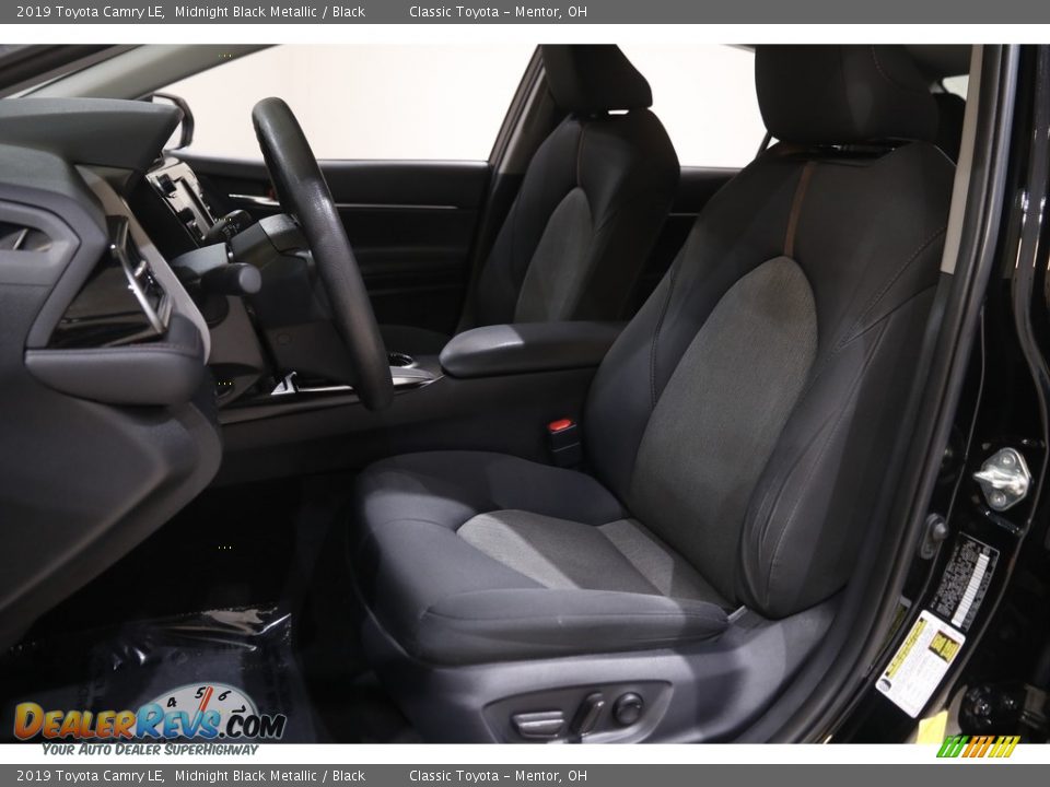 2019 Toyota Camry LE Midnight Black Metallic / Black Photo #5