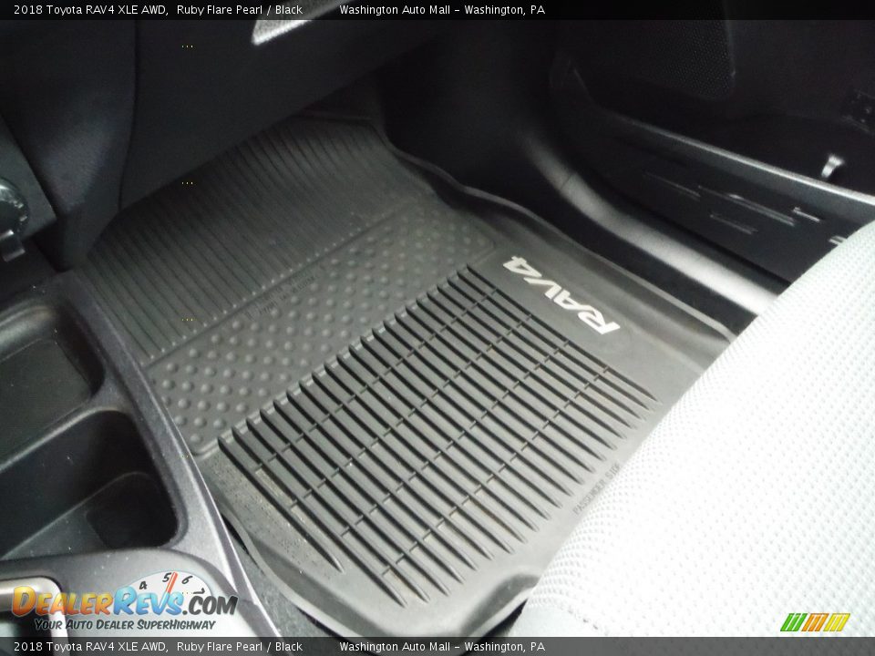 2018 Toyota RAV4 XLE AWD Ruby Flare Pearl / Black Photo #26