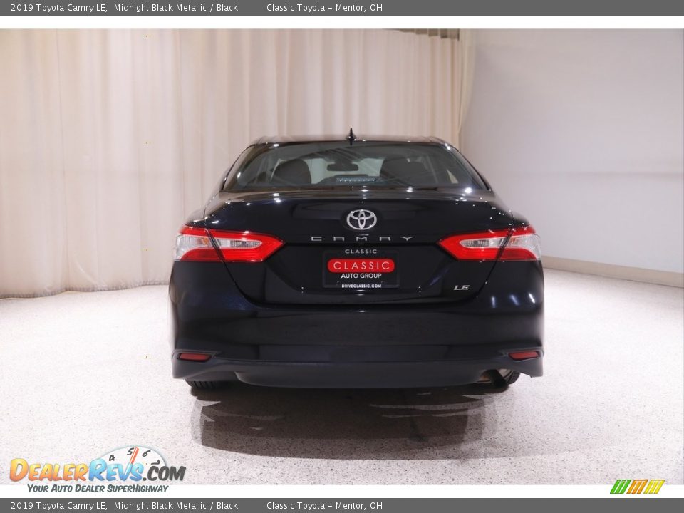 2019 Toyota Camry LE Midnight Black Metallic / Black Photo #17