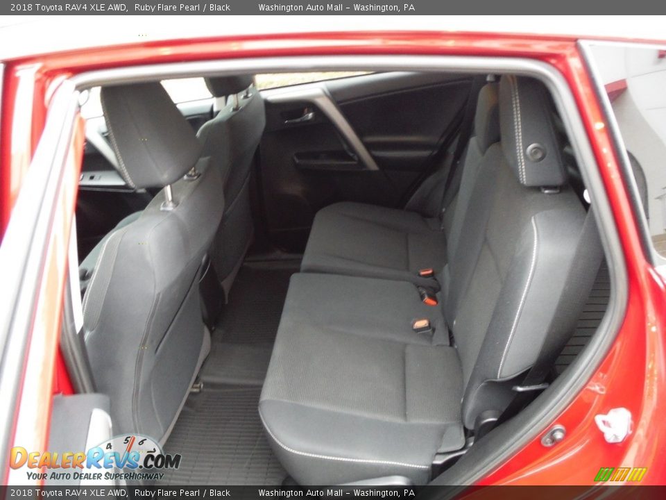 2018 Toyota RAV4 XLE AWD Ruby Flare Pearl / Black Photo #30