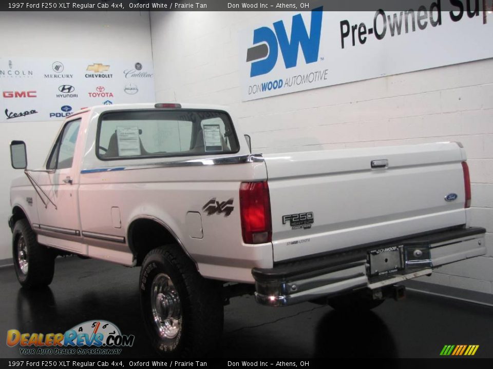 1997 Ford F250 XLT Regular Cab 4x4 Oxford White / Prairie Tan Photo #5