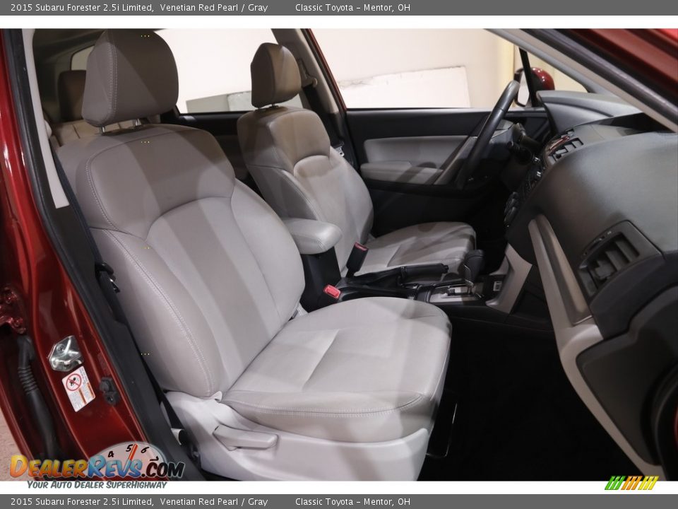 2015 Subaru Forester 2.5i Limited Venetian Red Pearl / Gray Photo #18