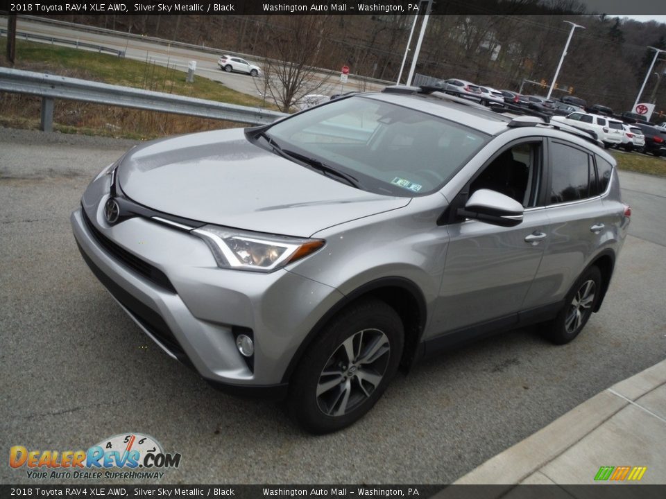 2018 Toyota RAV4 XLE AWD Silver Sky Metallic / Black Photo #12