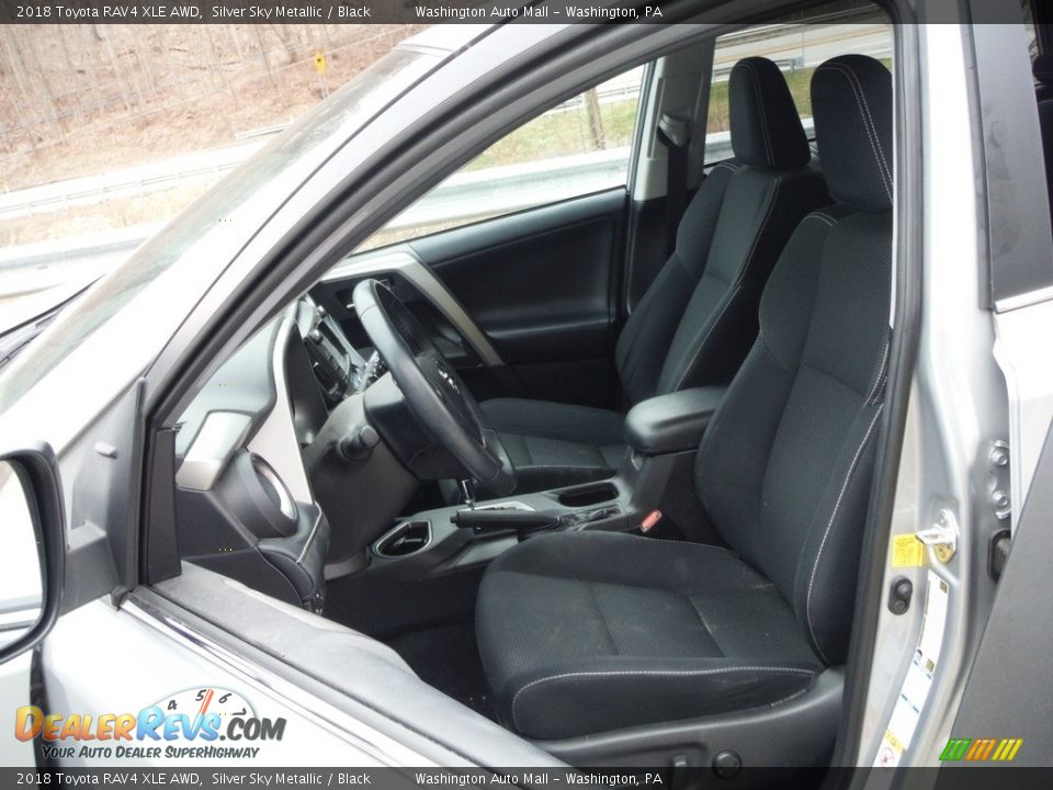 2018 Toyota RAV4 XLE AWD Silver Sky Metallic / Black Photo #18