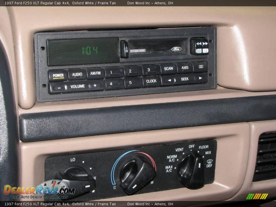 1997 Ford F250 XLT Regular Cab 4x4 Oxford White / Prairie Tan Photo #14