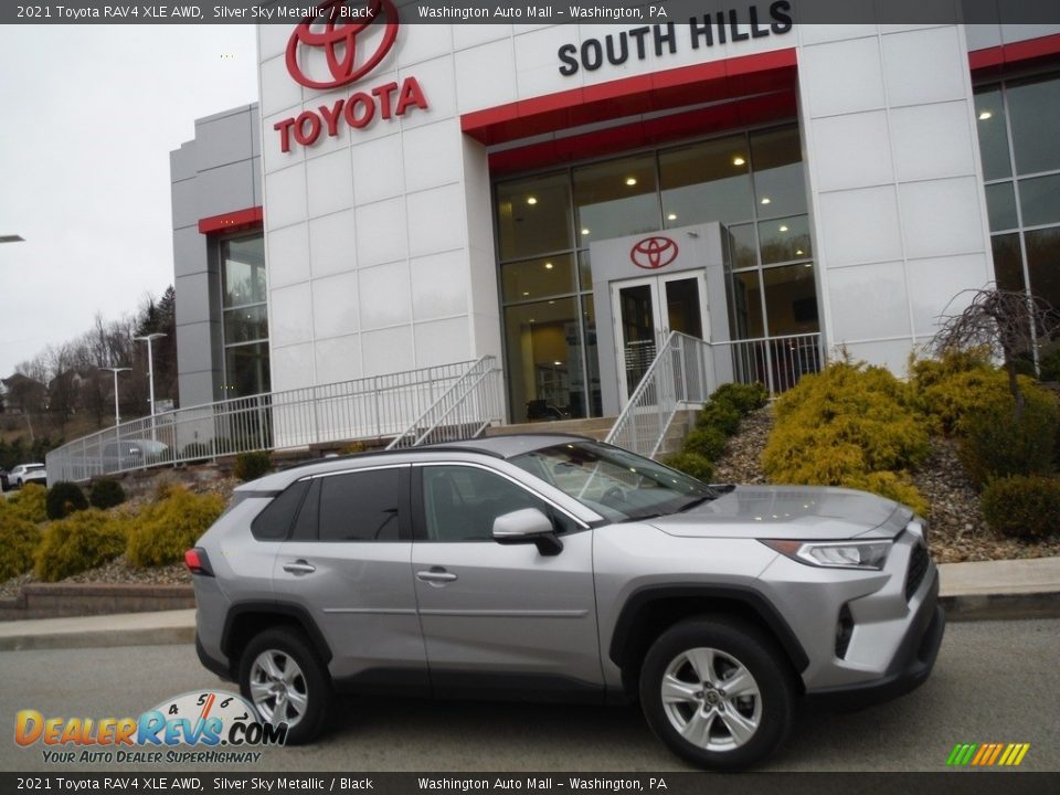 2021 Toyota RAV4 XLE AWD Silver Sky Metallic / Black Photo #2