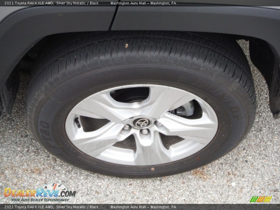 2021 Toyota RAV4 XLE AWD Silver Sky Metallic / Black Photo #12