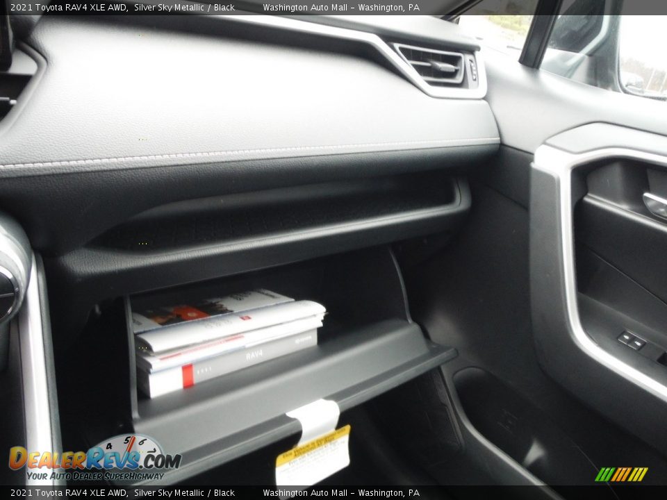2021 Toyota RAV4 XLE AWD Silver Sky Metallic / Black Photo #27