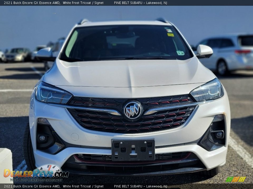 2021 Buick Encore GX Essence AWD White Frost Tricoat / Signet Photo #2