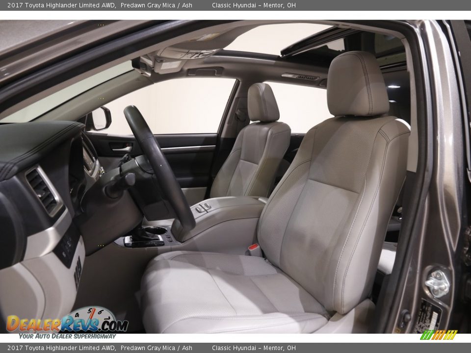 2017 Toyota Highlander Limited AWD Predawn Gray Mica / Ash Photo #5