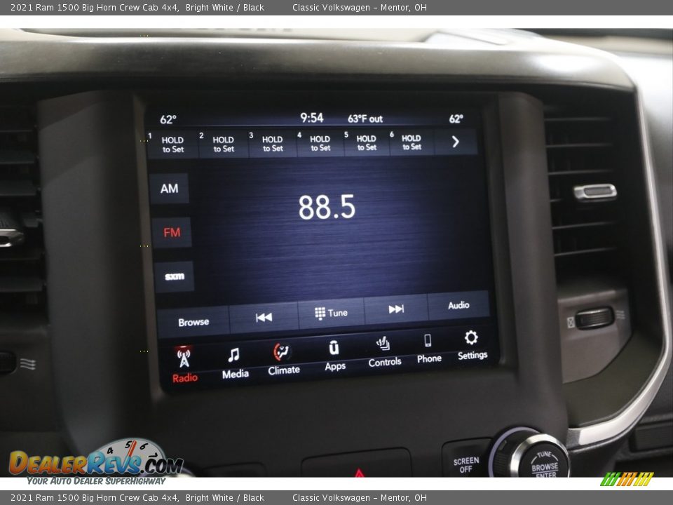 2021 Ram 1500 Big Horn Crew Cab 4x4 Bright White / Black Photo #10