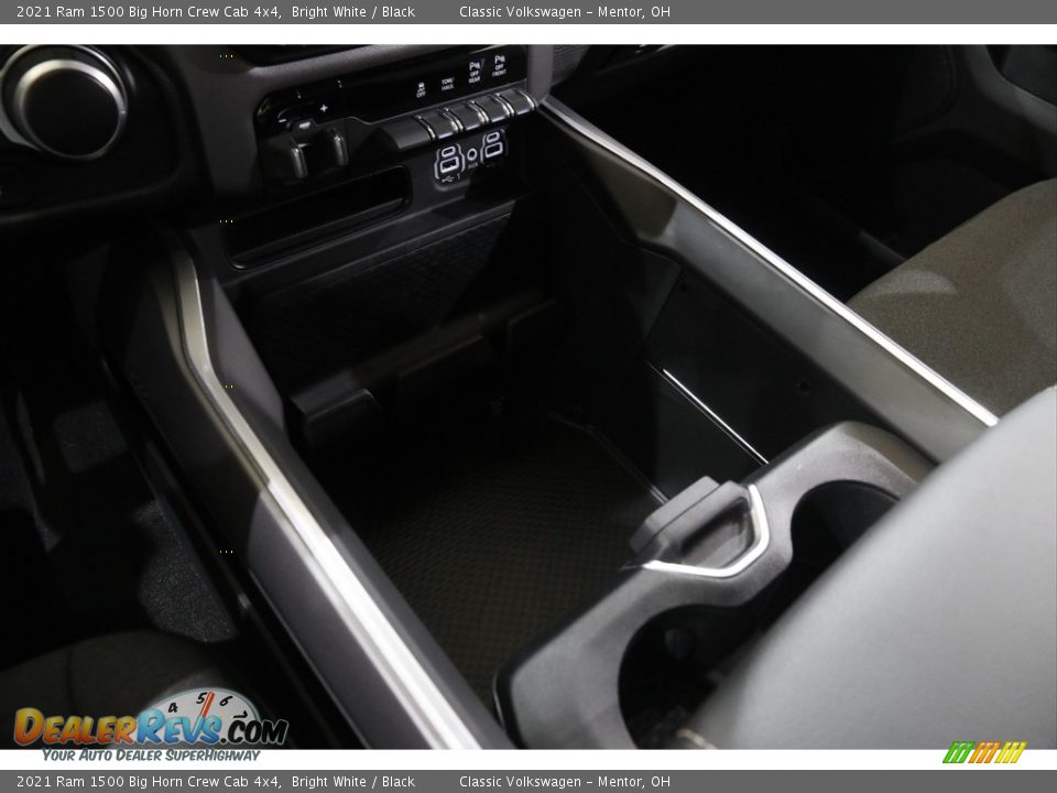2021 Ram 1500 Big Horn Crew Cab 4x4 Bright White / Black Photo #18
